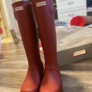 Hunter Women's Original Rainboots, size 9US